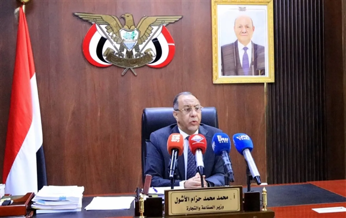 وزير الصناعة: السلع الأساسية لن تتأثر من تحريك الدولار الجمركي ومستمرون بضبط الأسواق