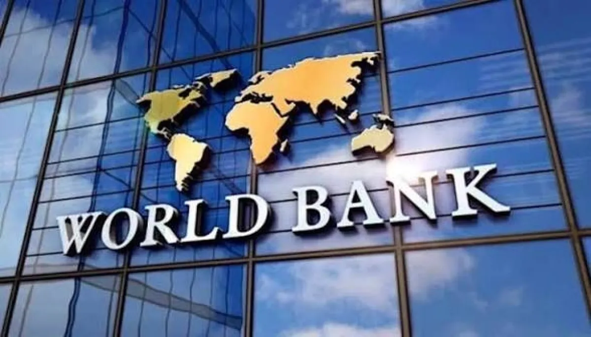 البنك الدولي يدعو لدعم دولي عاجل مع استمرار هشاشة الاقتصاد اليمني