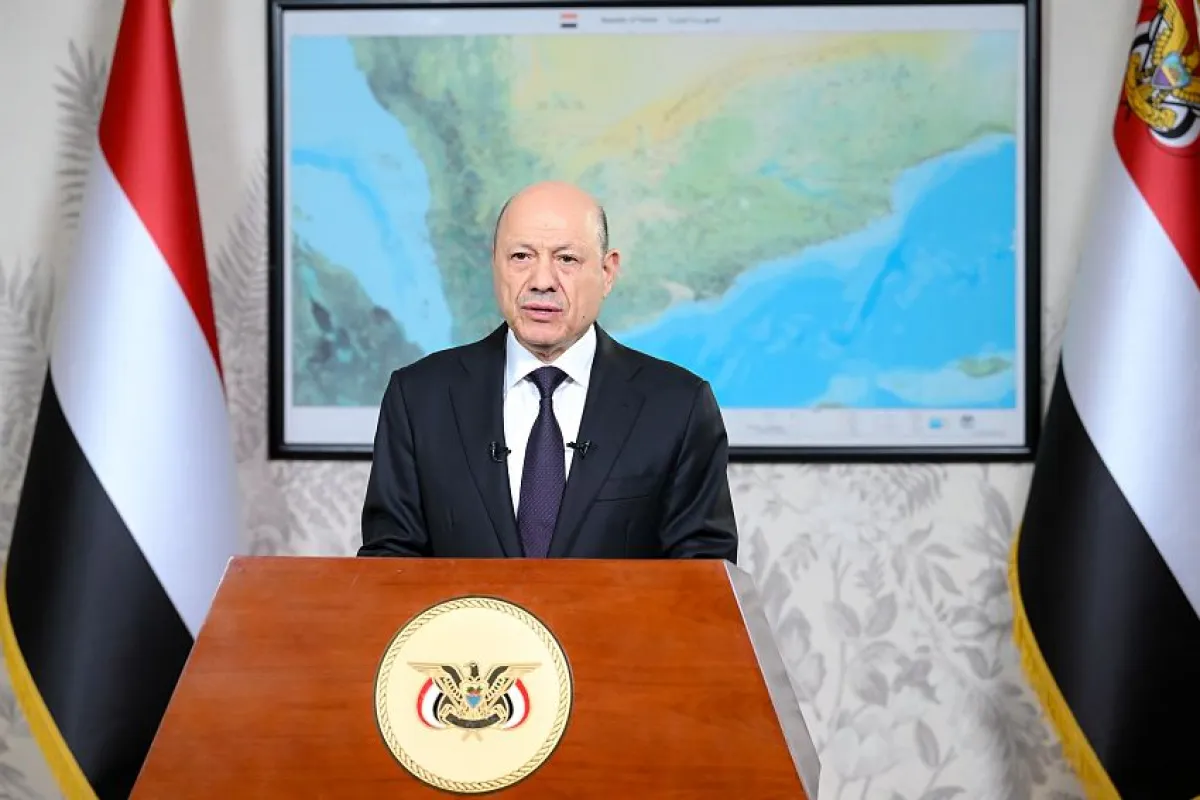 الرئيس العليمي يطلق في خطاب للشعب رؤية وطنية جامعة لتعزيز الشراكة واستكمال معركة استعادة مؤسسات الدولة