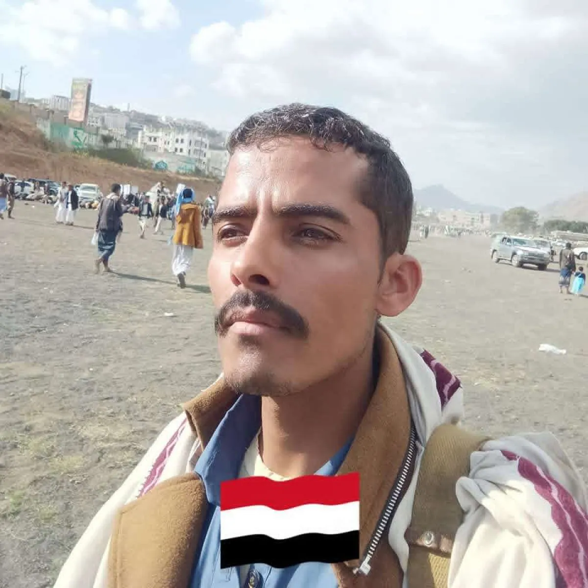 خلاف علني بين المؤثر "أبو حيدر" ومحلات "النهاري"