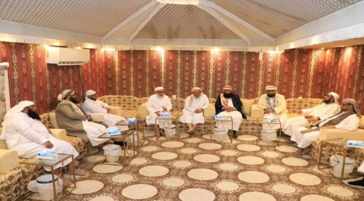 وزير الأوقاف والإرشاد اليمني يلتقي رؤساء المكونات الدعوية في مكة المكرمة