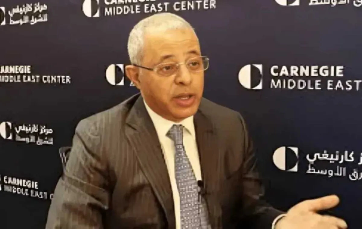 الحكومة اليمنية تحسم أمرها بشأن ‘‘الخلافات مع الإمارات وعمان’’ والتفاوض مع ‘‘الحوثيين’’ والاعتراف بـ‘‘أرض الصومال’’