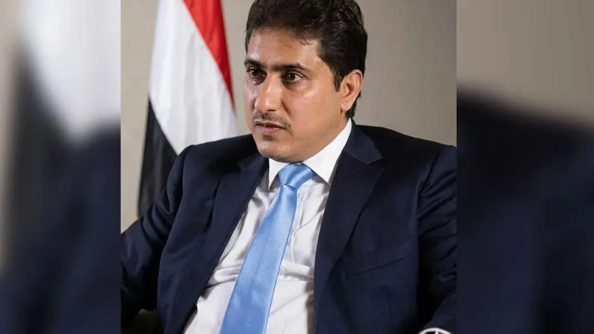 علي عشال يهاجم رئيس هيئة التشاور والمصالحة ويصف استمراره في منصبه بـ”الأمر المعيب”