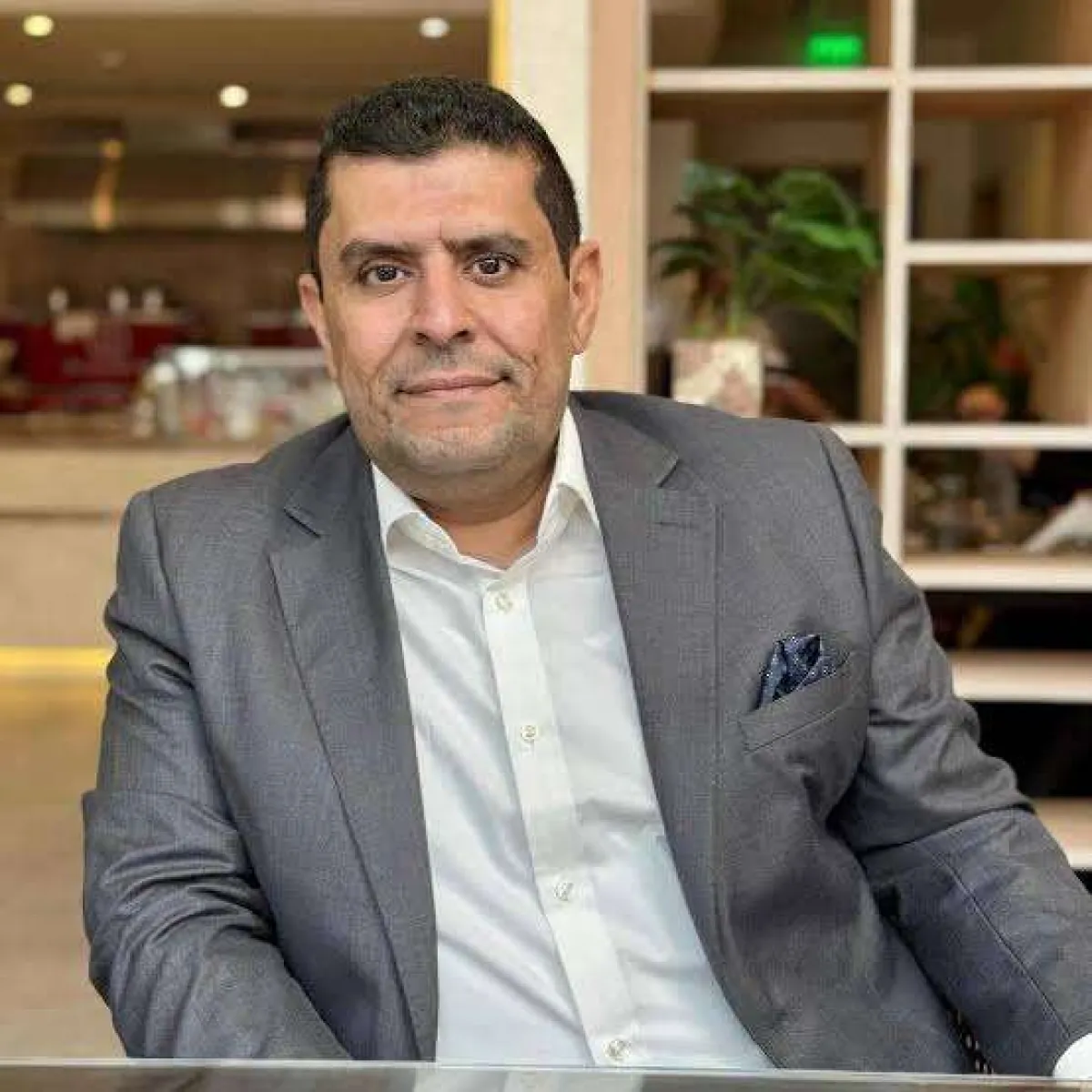 أحمد الشلفي يهاجم الغيثي ويتساءل عن معايير بقائه في مؤسسات الدولة اليمنية