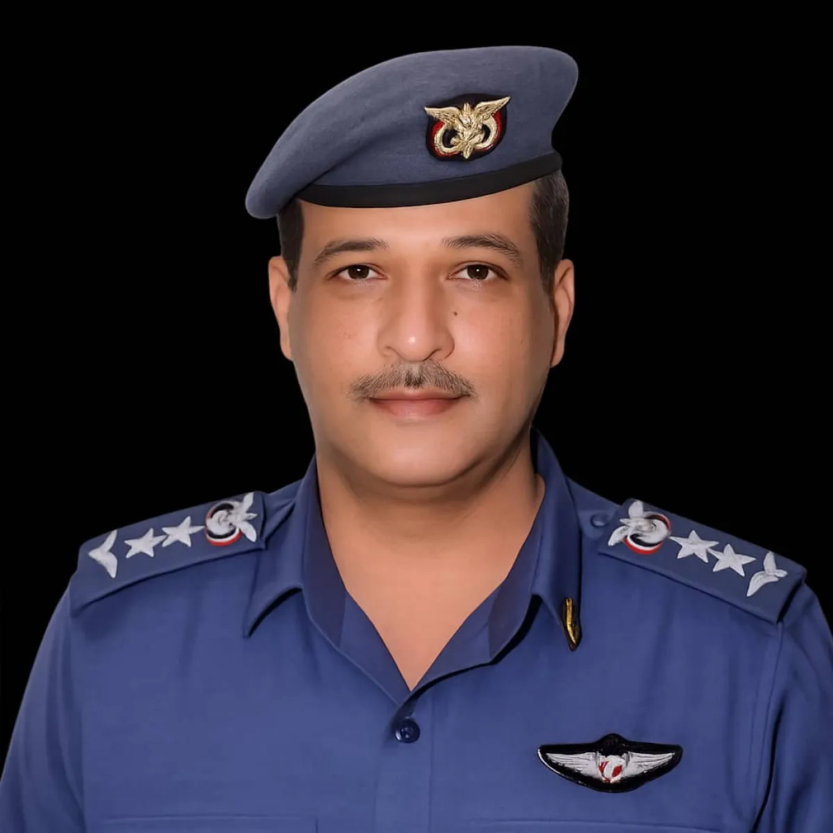 شيخ مكتب كلد ونائبه يعزيان بوفاة اللواء الركن الطيار عبدالباسط علي محمد