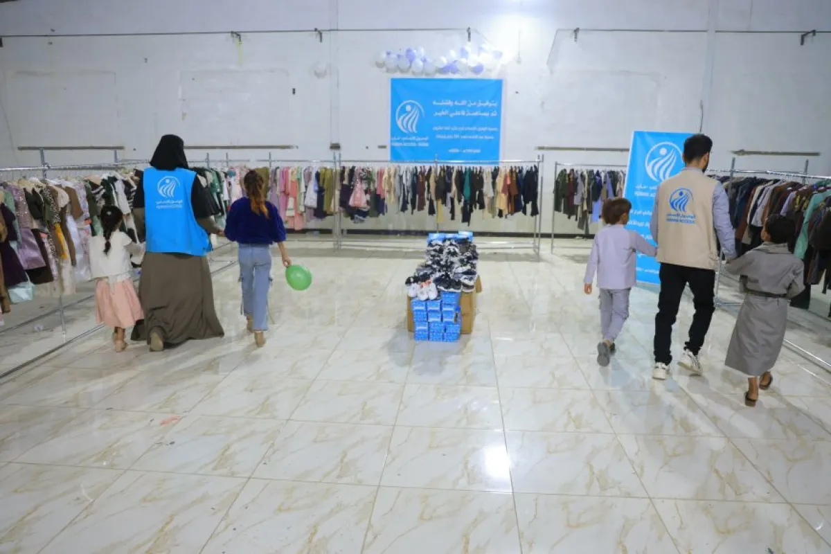الوصول الإنساني بمأرب تدشن توزيع كسوة عيد الأضحى لـ 200 يتيم ويتيمة 