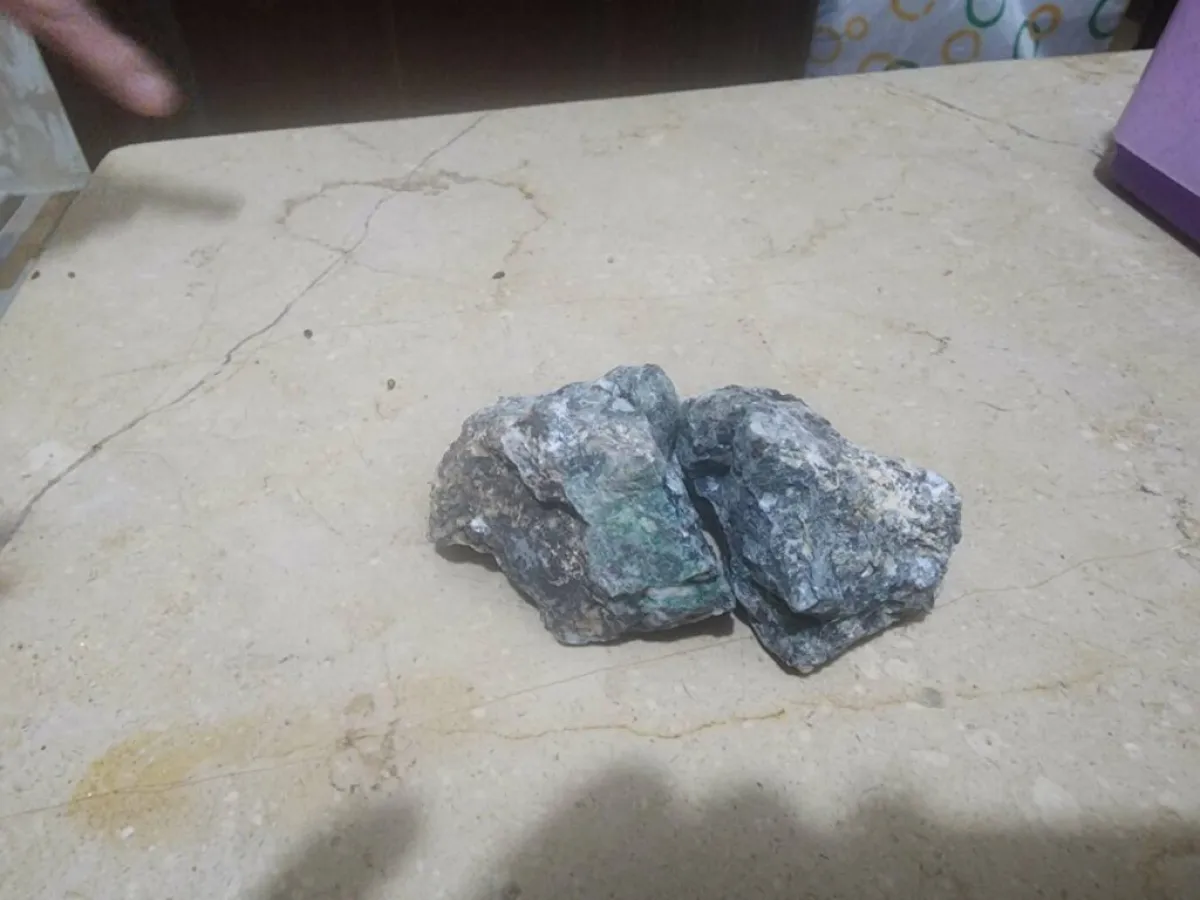 تنقيب عشوائي عن معادن نادرة في حضرموت يثير المخاوف والجدل