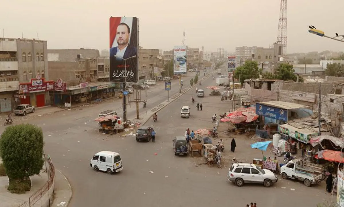 تدهور خدمات الكهرباء في الحديدة يثير سخطاً واسعاً ضد الحوثيين وسط صيف ملتهب