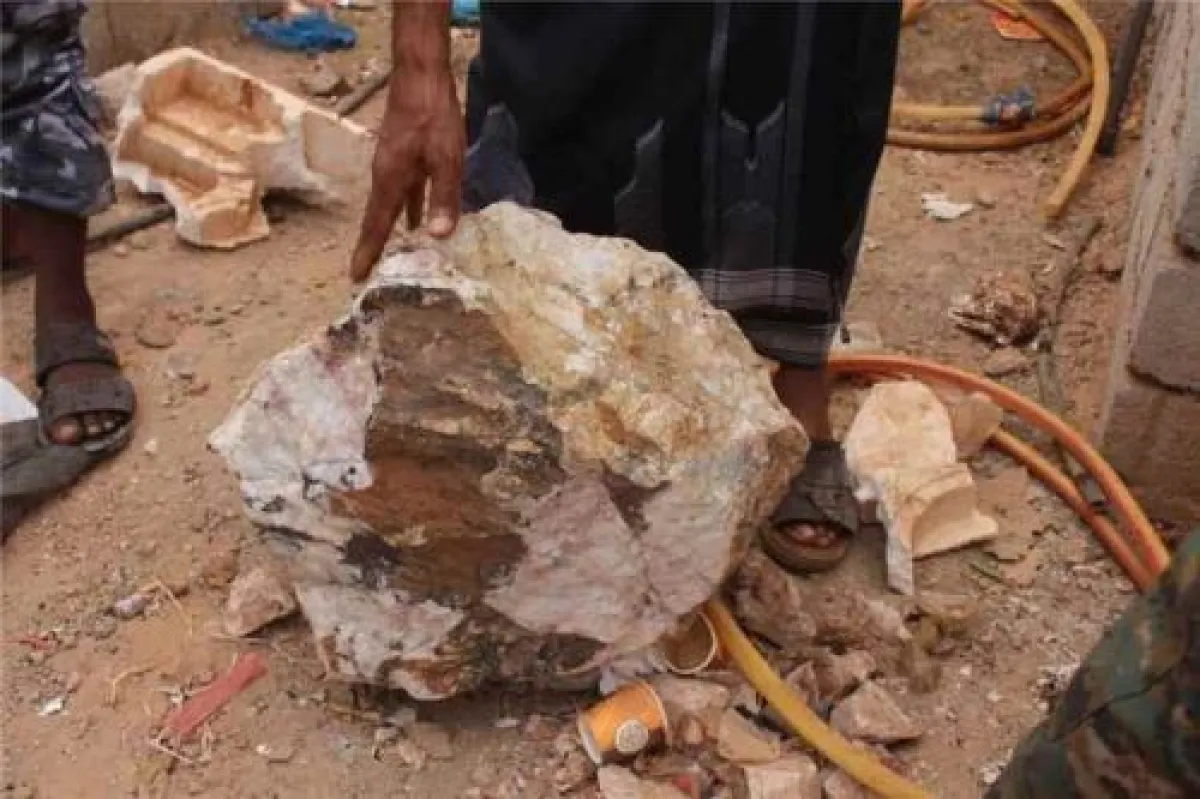 الكشف عن شبكات معامل غير قاانونية لتعدين الذهب في حضرموت