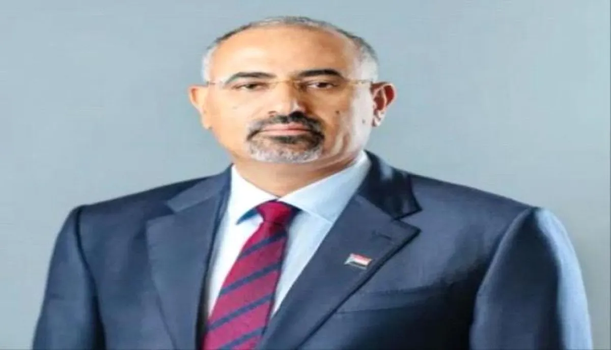 الرئيس الزُبيدي يبعث تهنئة بعيد الأضحى ويشيد بثبات القوات الجنوبية