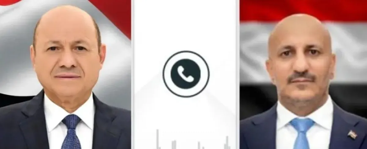 طارق صالح يهنئ رئيس مجلس القيادة الرئاسي بعيد الأضحى المبارك