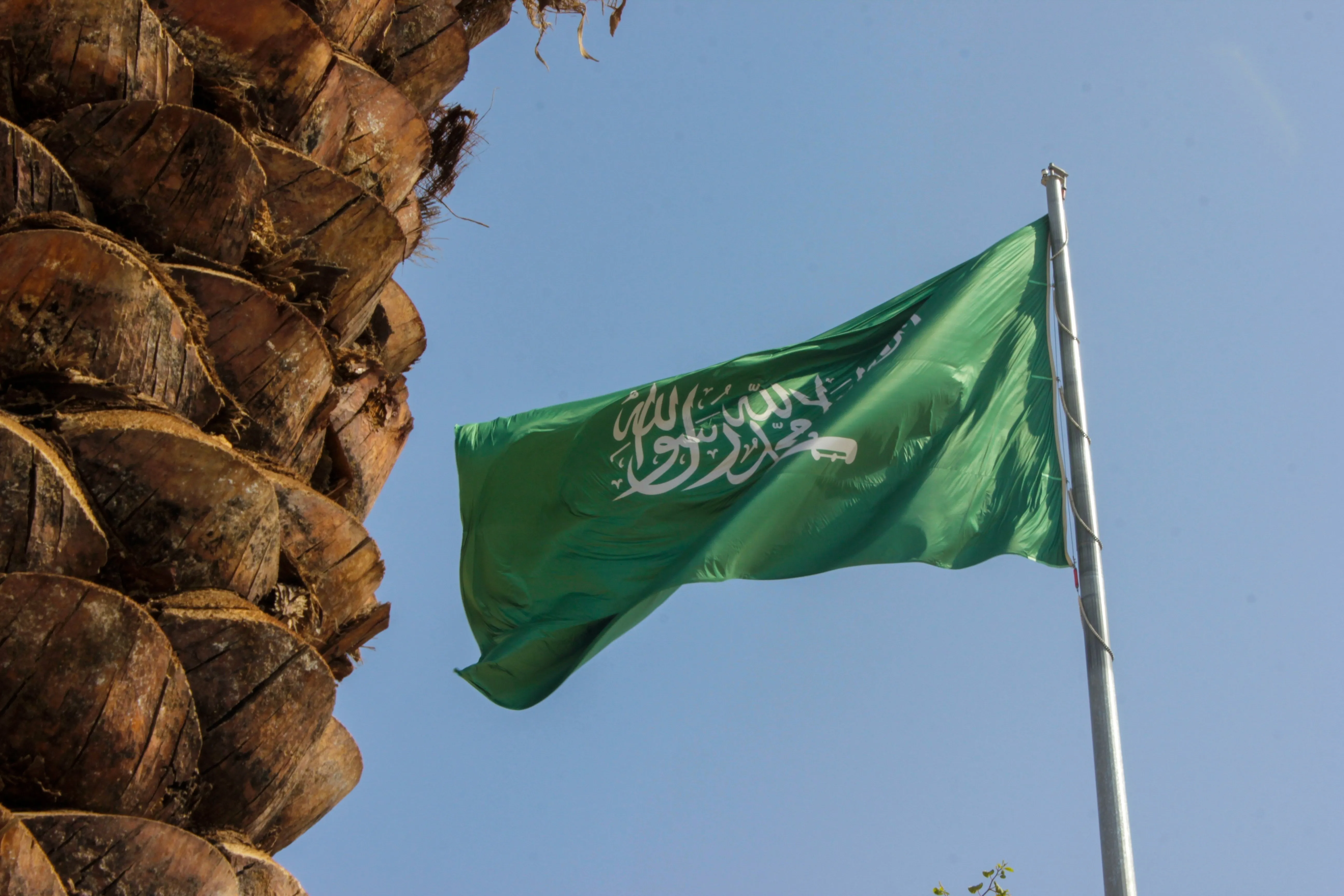 تأشيرة سعودية جديدة تسهّل تنقّل المقيمين اليمنيين داخل الخليج  