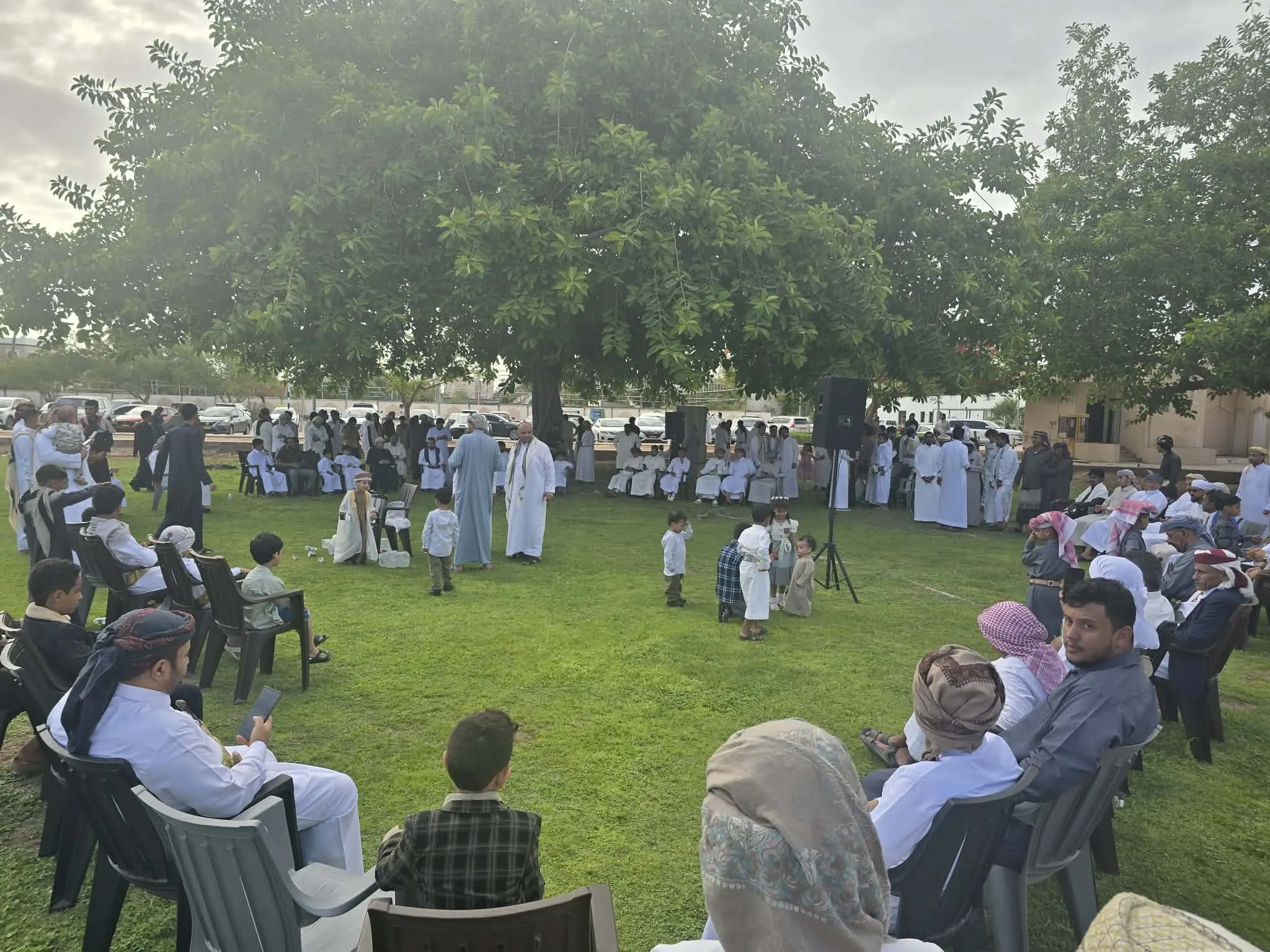 الجالية اليمنية بصلالة تحيي موروثها الثقافي في عيد الأضحى