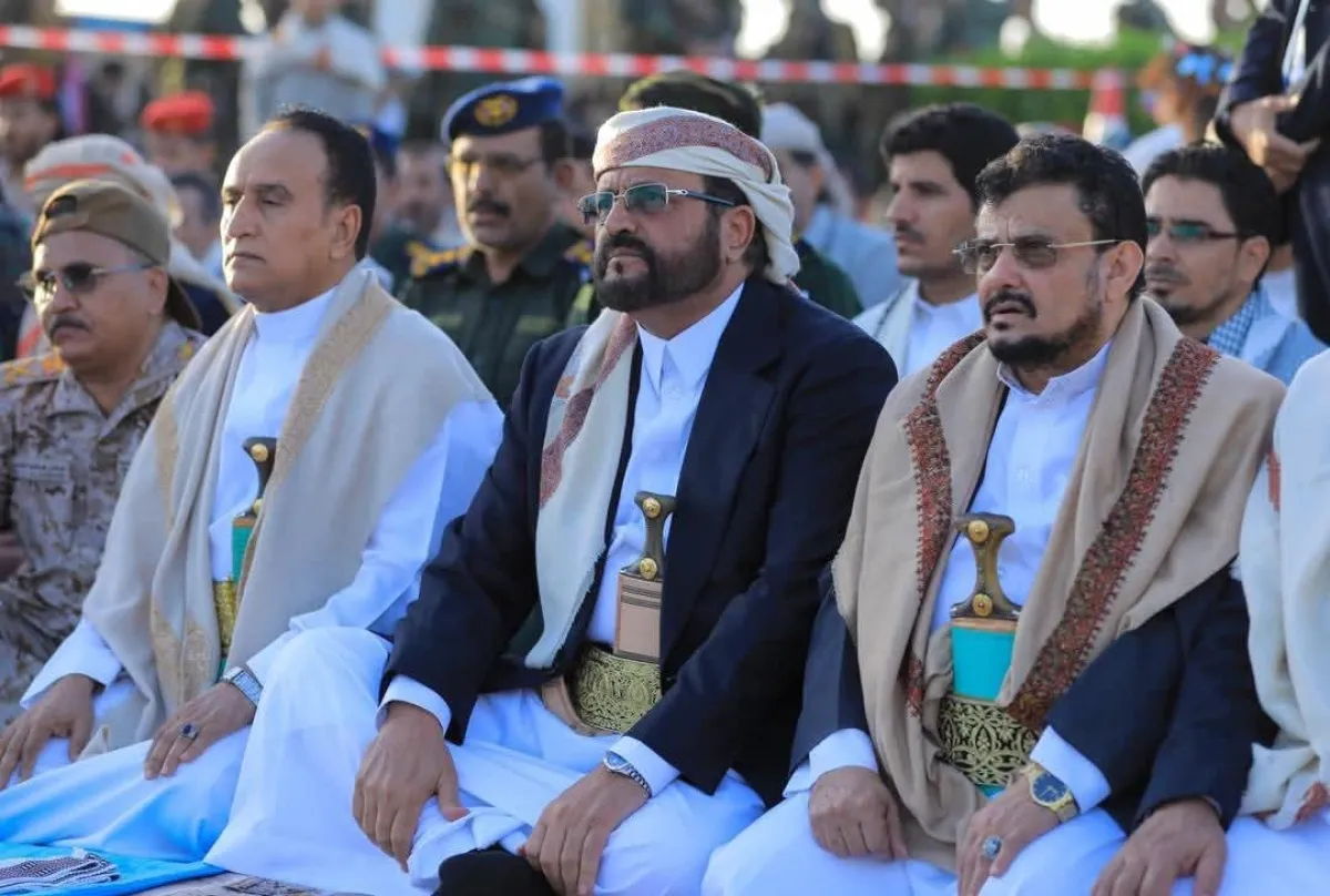 العرادة يؤدي صلاة عيد الأضحى في مأرب بحضور قيادات رسمية وعسكرية وجموع من المصلين
