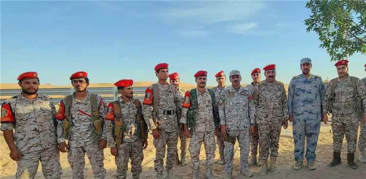 قائد الشرطة العسكرية بالجوف يتفقد المواقع العسكرية ويشيد بصمود الأبطال في الجبهات