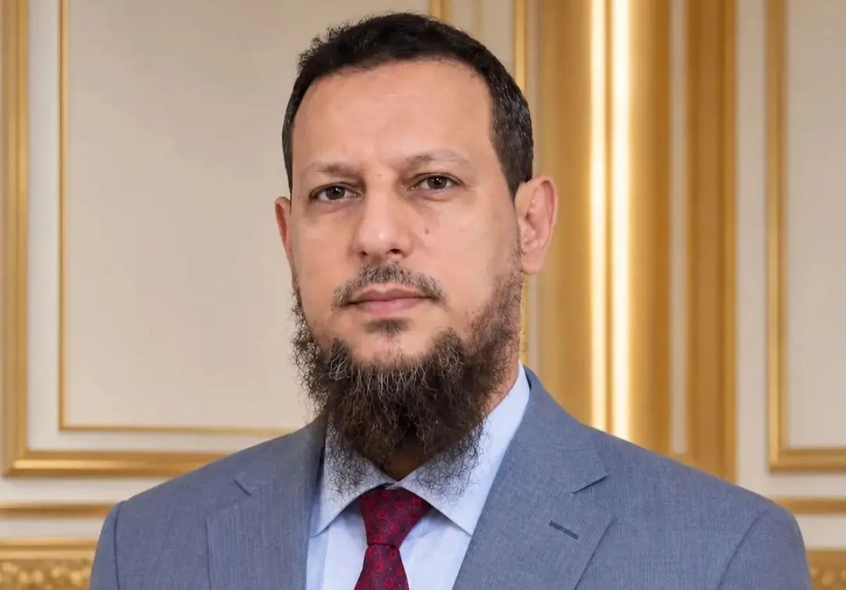 محافظ عدن: نؤيد دعوات الاعتذار للرئيس هادي ونحن جميعاً معنيون بتحقيق وصيته