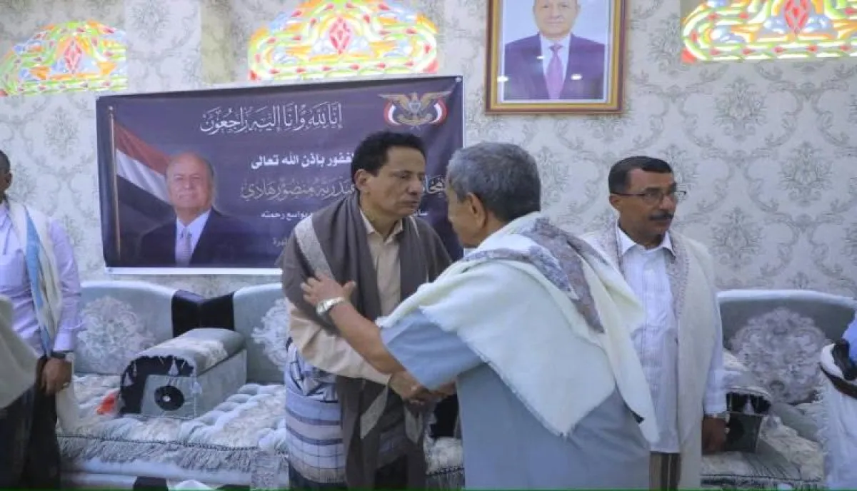 محافظ المهرة يستقبل جموع المعزين في وفاة فخامة الرئيس السابق عبدربه منصور هادي