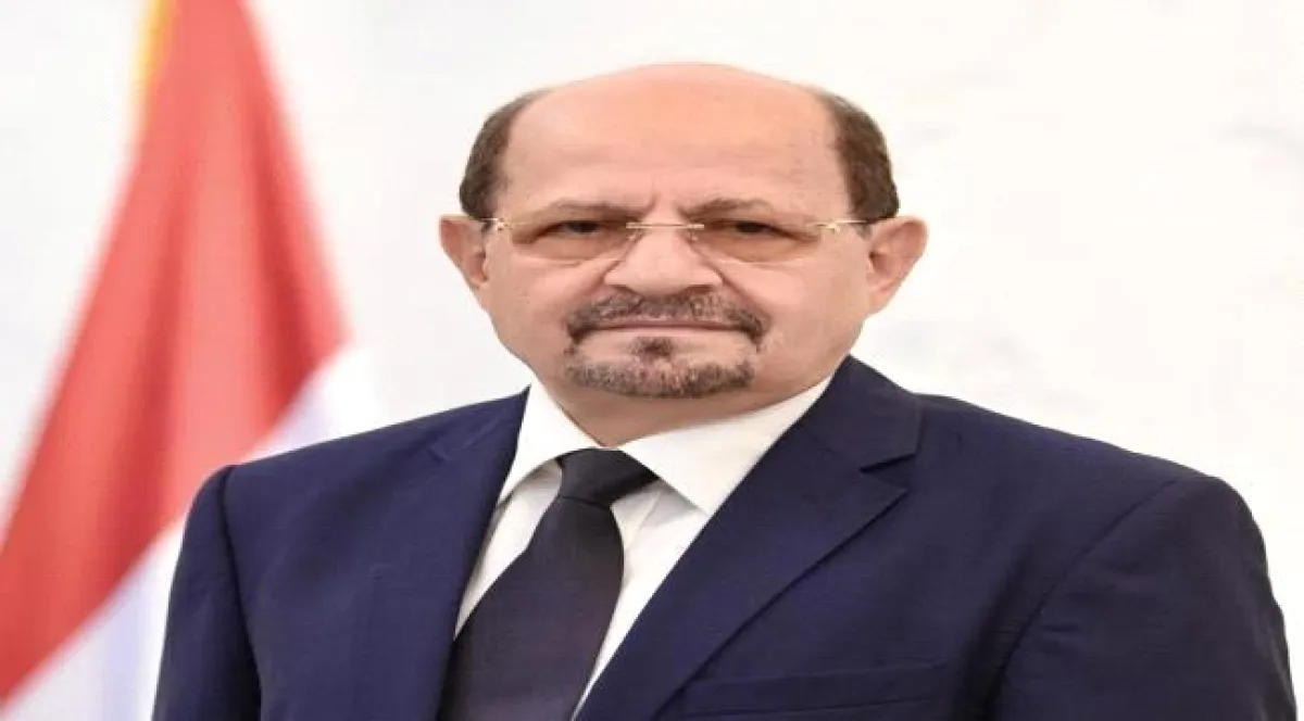رئيس الوزراء يعزي في وفاة المناضل الكبير أنيس حسن يحيى