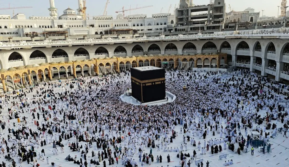 غرامة 20 ألف ريال والمنع من دخول السعودية 10 سنوات لمن يقوم بهذه المخالفة !