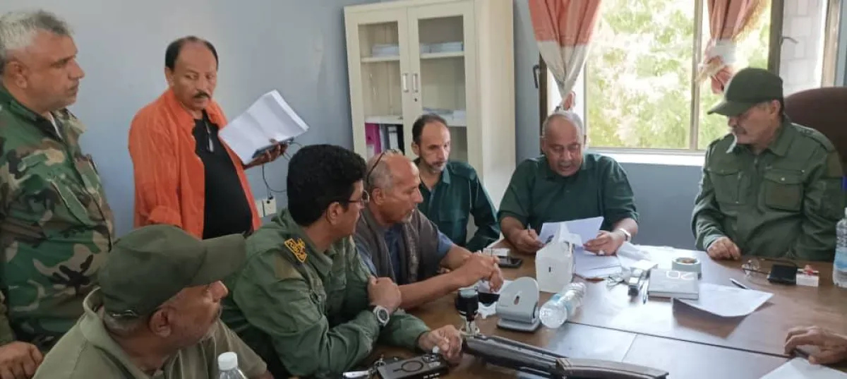 عدن.. لجنة أمنية تشرف على إجراءات التسليم والاستلام في قسم شرطة الممدارة