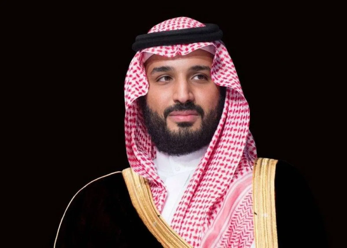 محمد بن سلمان يعزي في وفاة هادي ويجري اتصالاً بنجل الفقيد ويشيد بمسيرته