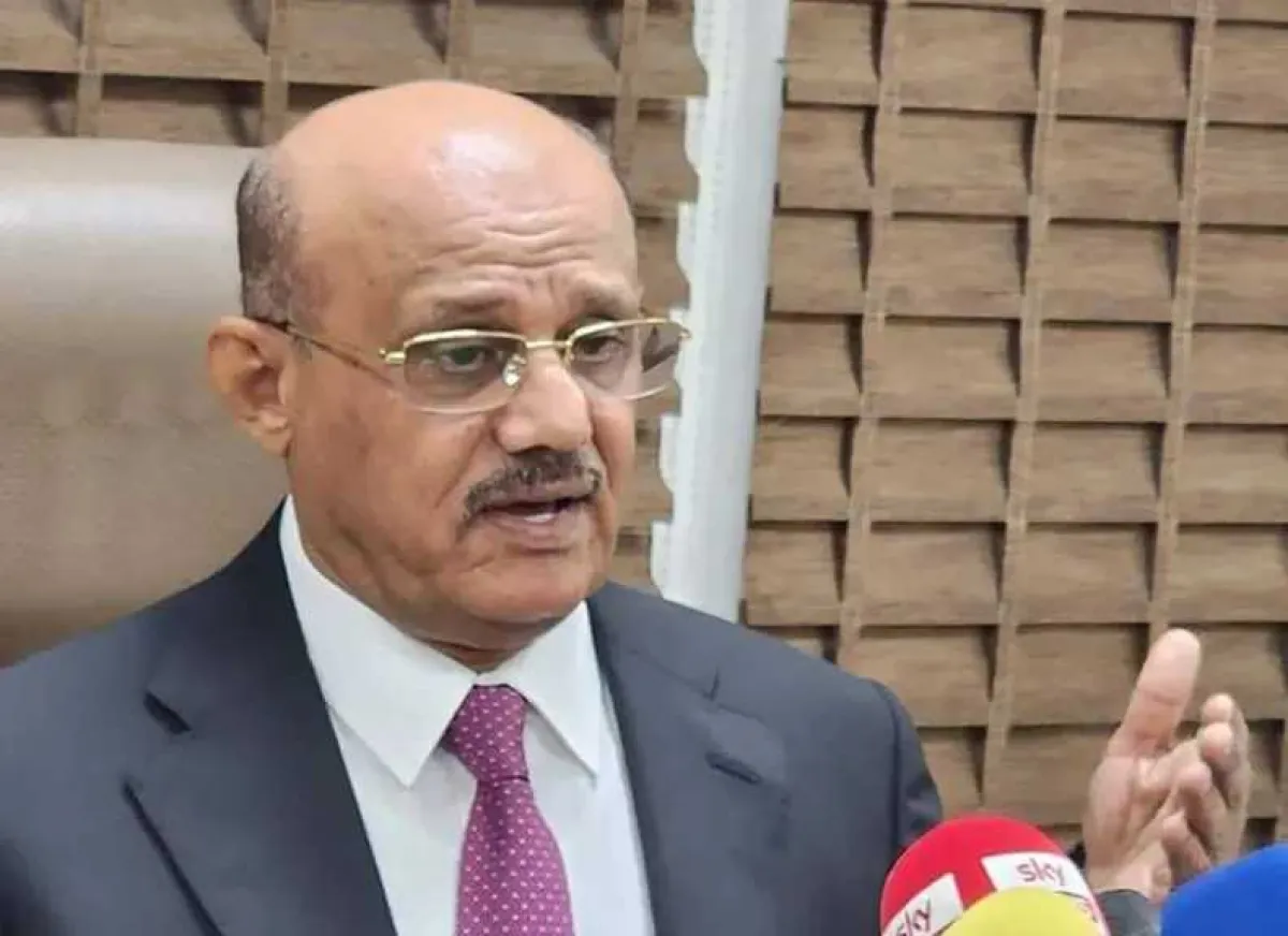 محافظ البنك المركزي اليمني: قرارات الحكومة عالجت الاختلالات والدعم السعودي ساهم في تحسين الخدمات