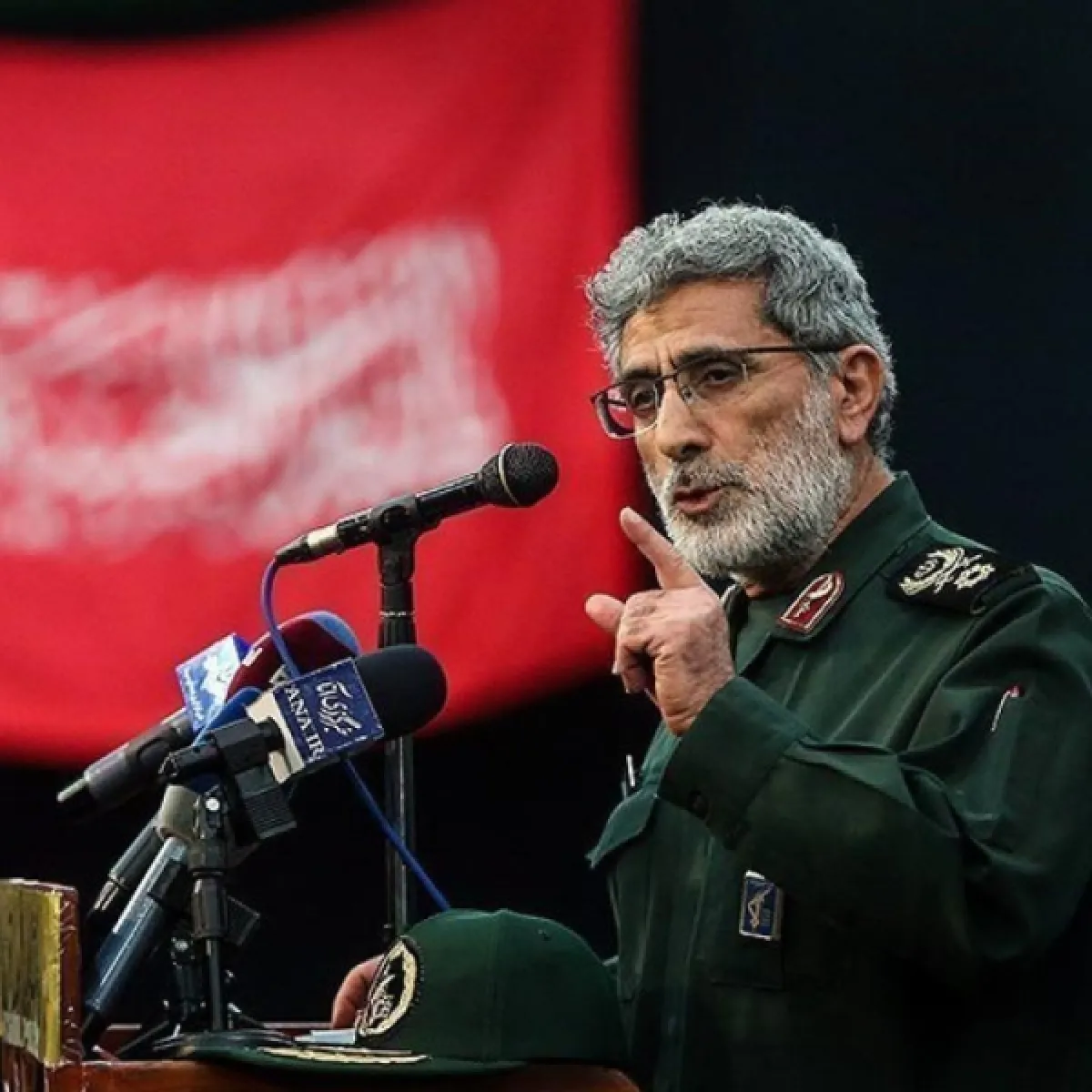 إيران تلوح بتفعيل جبهة باب المندب
