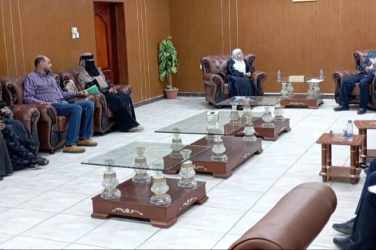 رئيس جامعة عدن يترأس اجتماعًا موسعًا لمجلس إدارة مركز التطوير الأكاديمي ولجنة التصنيف 