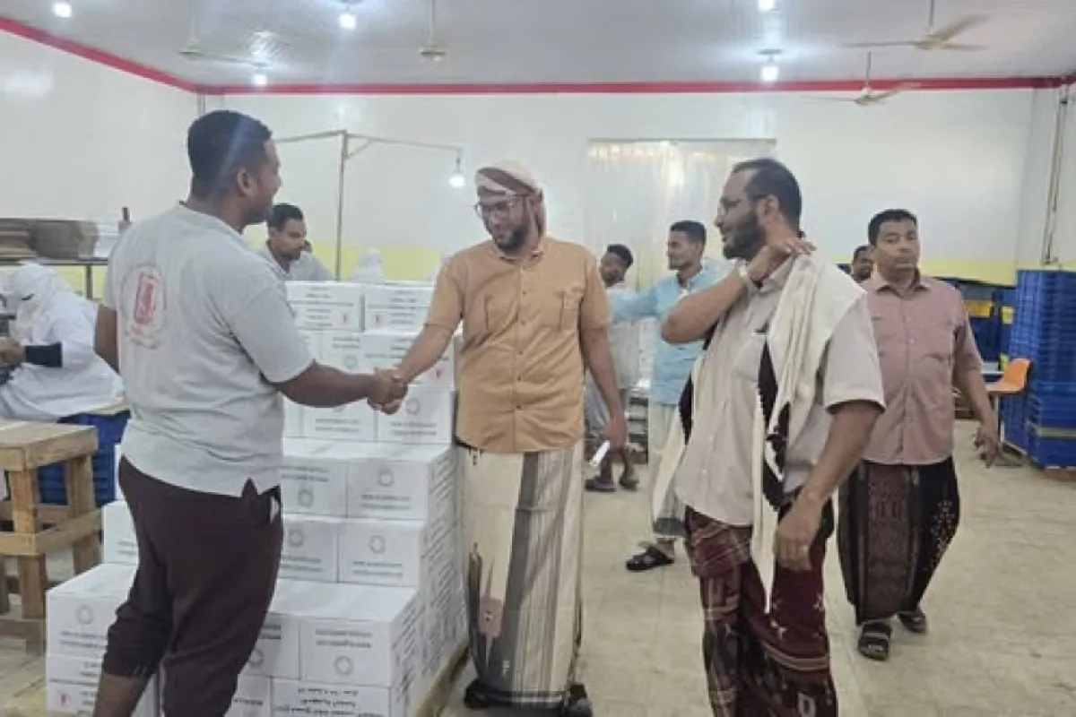 المهندس باوزير  يتفقد جاهزية الأقسام ويهنئ العاملين بمناسبة عيد الأضحى المبارك ويؤكد جاهزية استئناف العمل