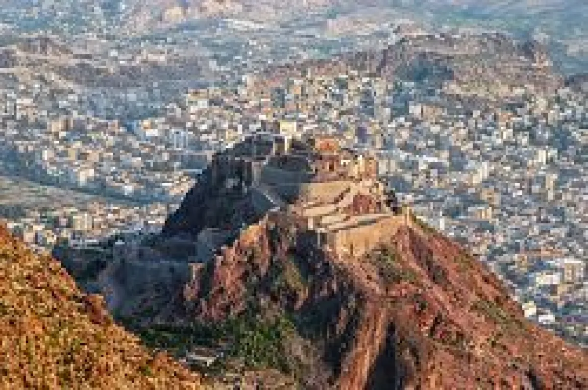 تصعيد حوثي جديد يستهدف منازل المدنيين في تعز