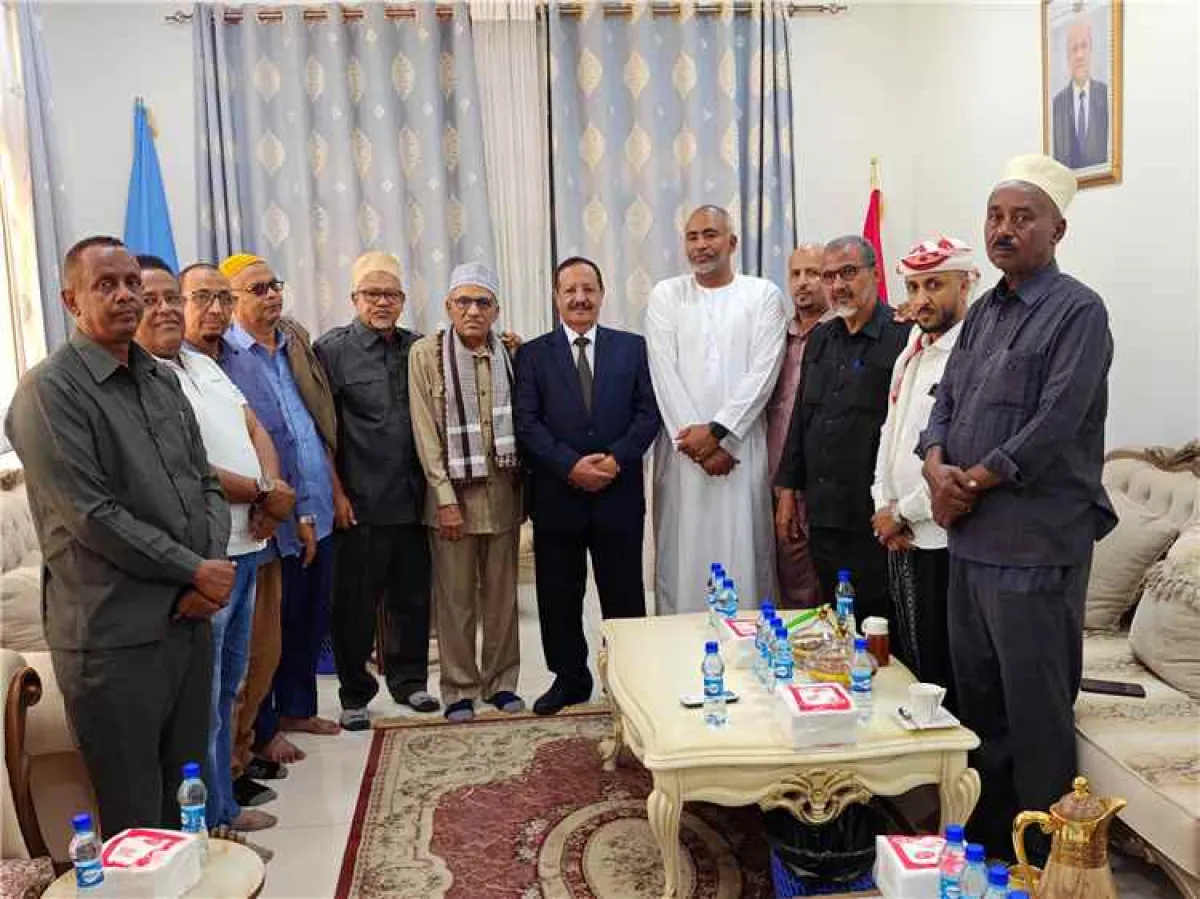 سفارة بلادنا في الصومال تقيم مراسم عزاء بوفاة الرئيس السابق المشير عبدربه منصور هادي .