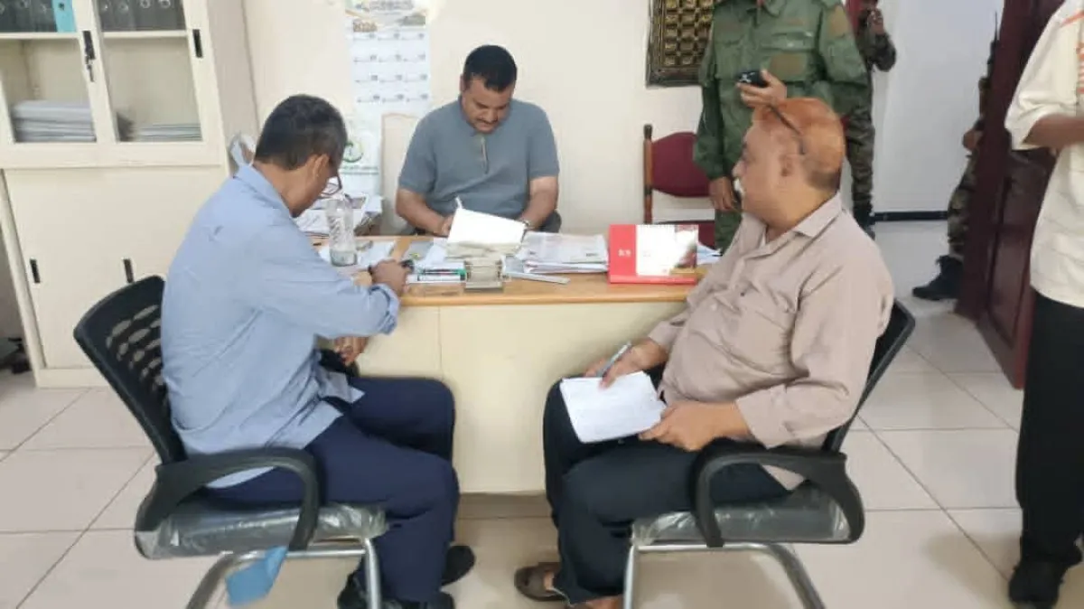 مدير عام المنصورة يشيد بمستوى إنضباط الموظفين وإلتزامهم بالدوام الرسمي