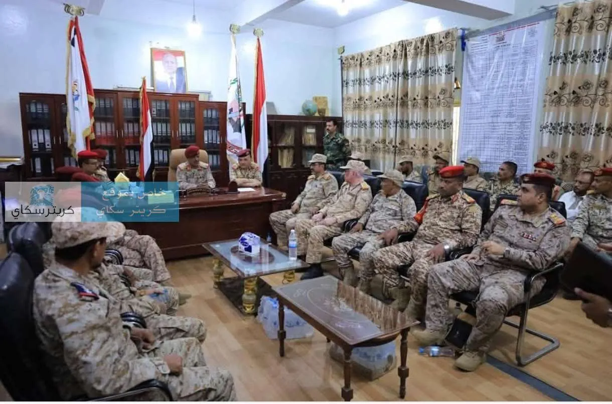 لجنة عسكرية تُنهي الجزء الأكبر من مهامها في محور تعز وتراجع الجاهزية القتالية والإدارية