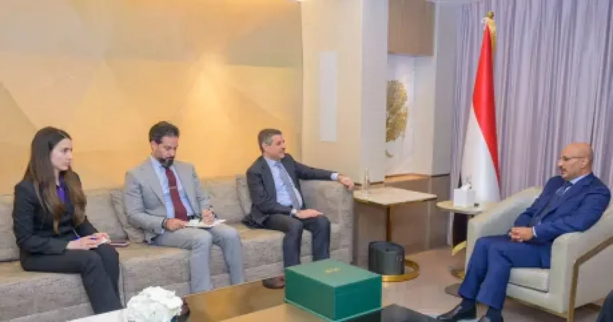 طارق صالح يؤكد أهمية الشراكة مع واشنطن لمواجهة  تهديدات إيران والحوثيين