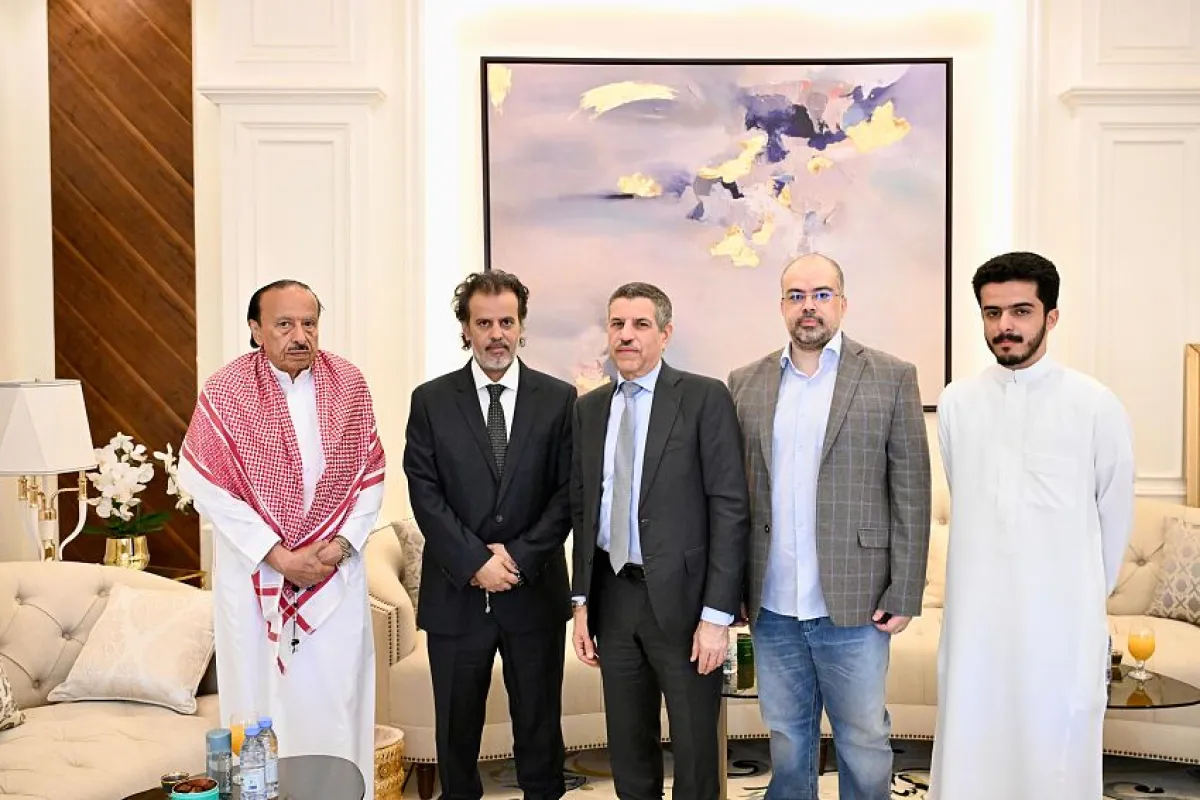 السفير الأمريكي يقدم واجب العزاء بوفاة الرئيس السابق عبدربه منصور هادي