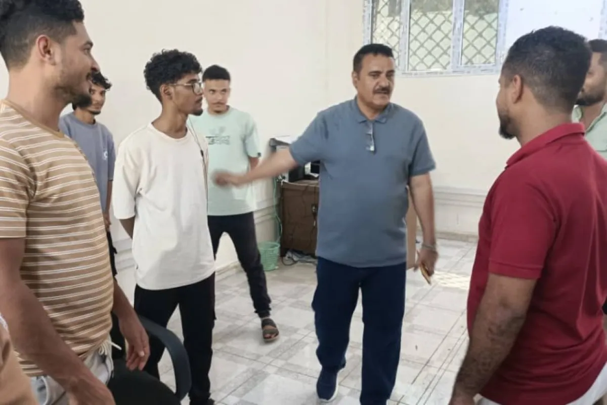 عقب إجازة عيد الأضحى المبارك..مدير عام المنصورة يشيد بمستوى إنضباط الموظفين وإلتزامهم بالدوام الرسمي
