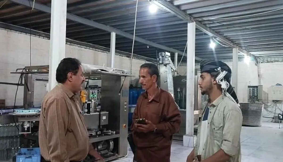 الجعفري يتفقد المنشآت الصناعية والخدمية بيافع ويشدد على دعم الاستثمار المحلي