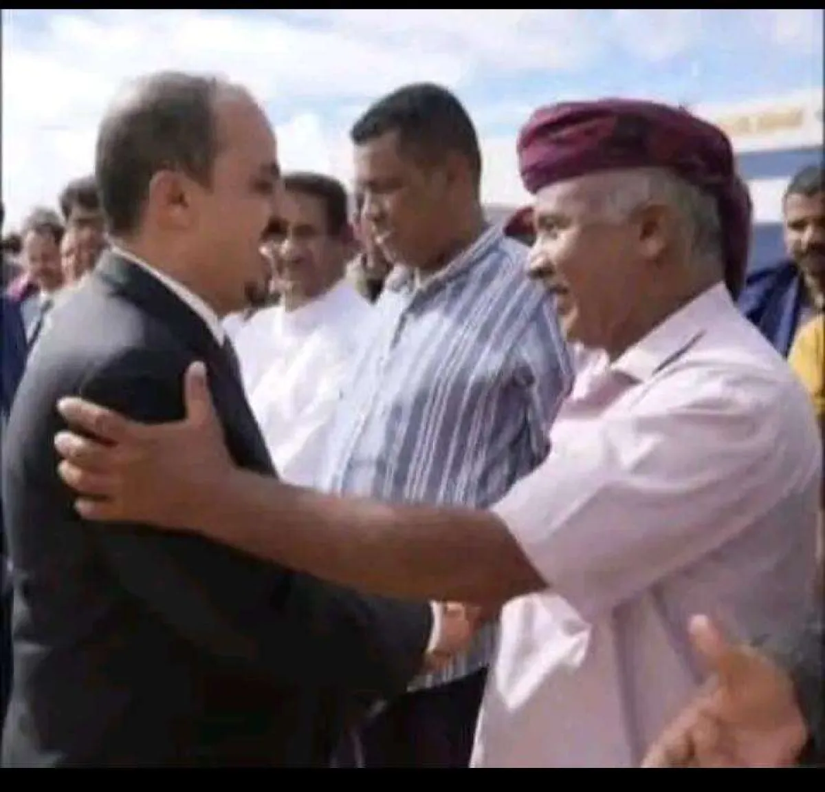 اعتقال الصبيحي في مأرب والقبائل تقدم مهلة