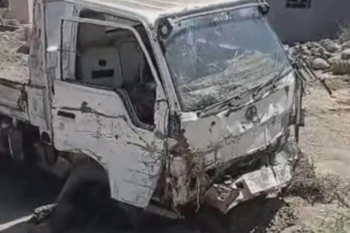 نجاة سائق قلاب من الموت بعد انفجار لغم حوثي غرب تعز