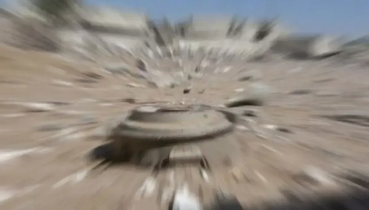 استشهاد طفل وإصابة آخر بانفجار لغم حوثي في مديرية نهم شرق صنعاء