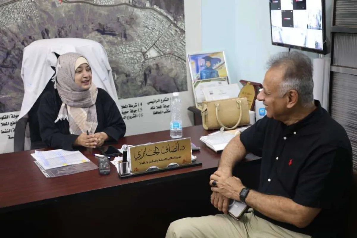 الجاوي يطلع على التجهيزات لبدء ترميم المجمع الصحي بالمعلا