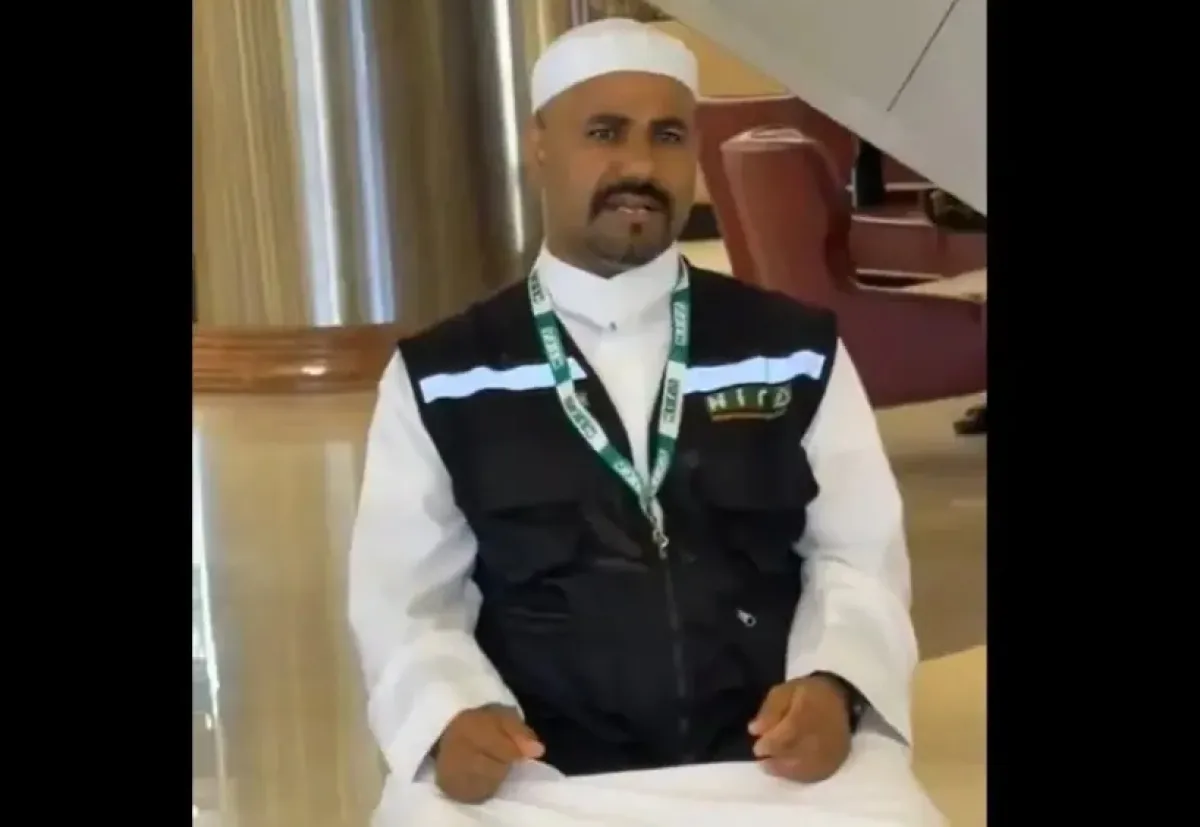 سائق يمني في مكة يتحول إلى ترند بأنشودته الشهيرة "حجي يا حجي"