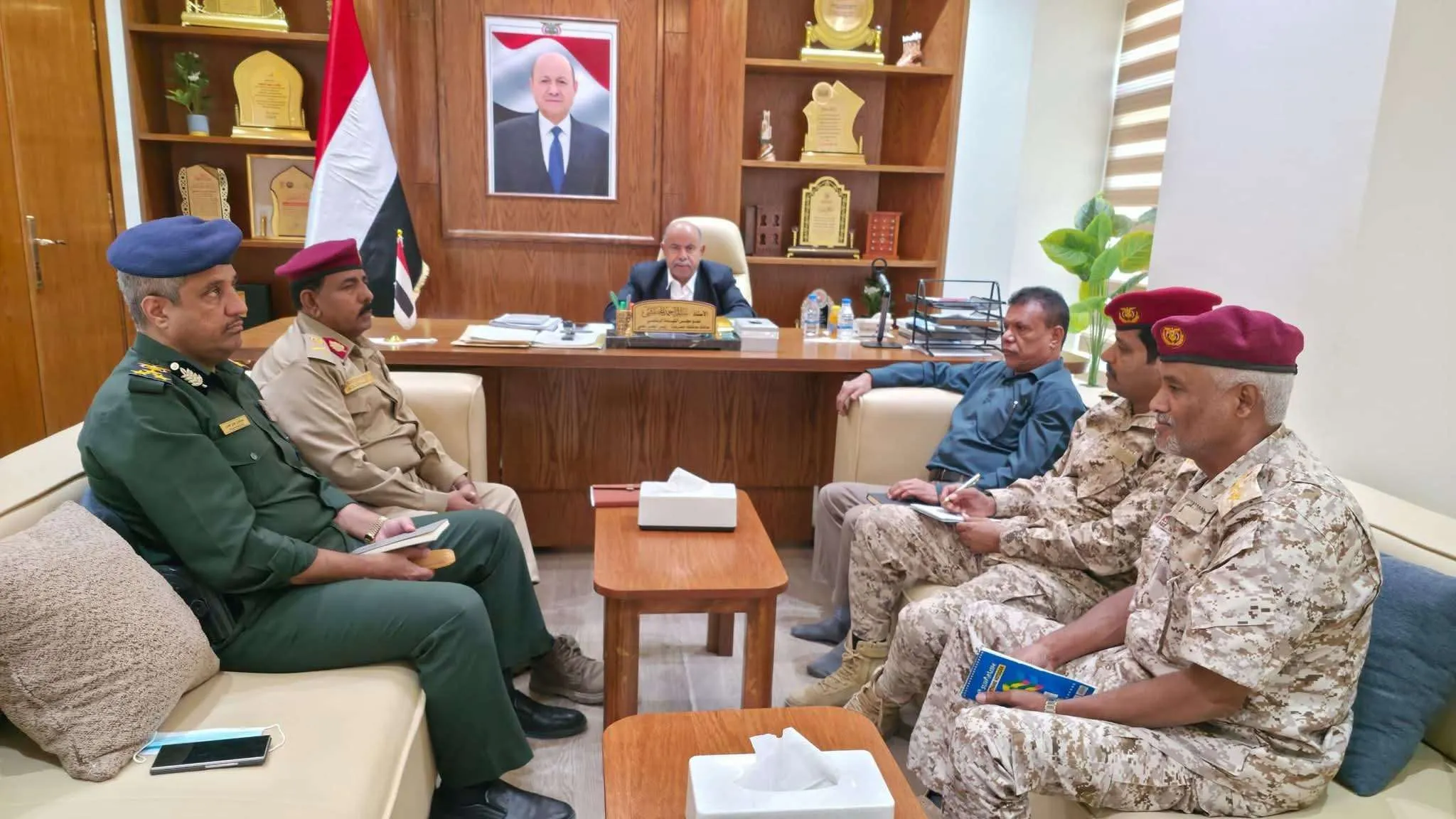 الخنبشي يرأس الاجتماع الاستثنائي للجنة الأمنية بحضرموت ويشيد بنجاح الخطة الأمنية خلال عيد الأضحى