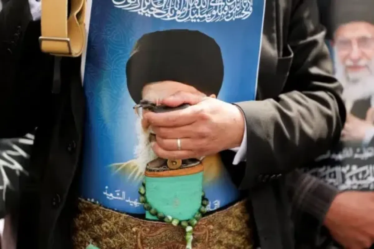تحليل: واشنطن أمام فرصة للقضاء على الحوثيين عقب تراجع الدعم الإيراني