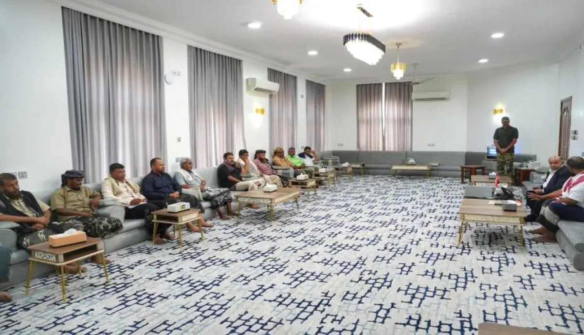 الديس الشرقية على طاولة النقاش.. والخنبشي يشدد على تحسين الخدمات للمواطنين