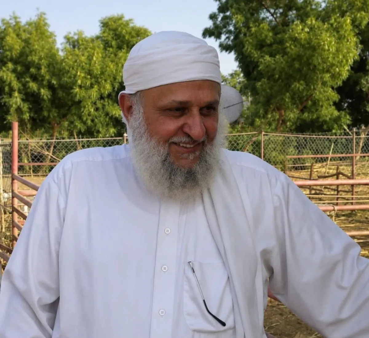 وفاة الداعية اليمني البارز الشيخ محمد الآنسي في مكة المكرمة