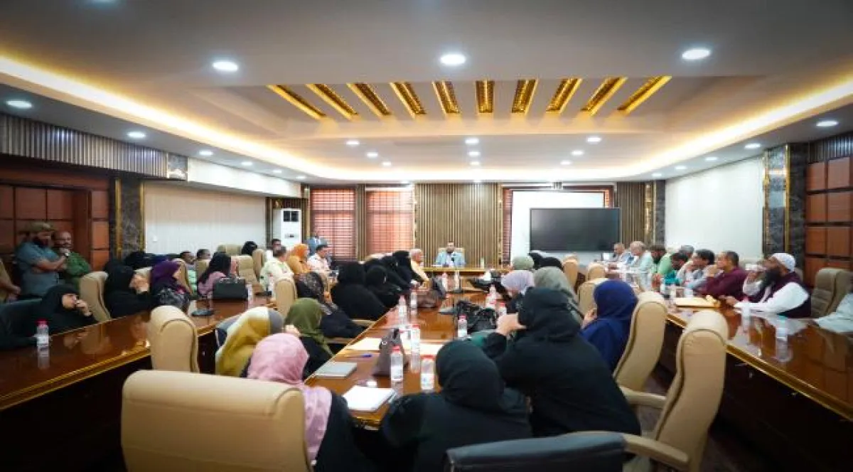 محافظ عدن يطلع على آخر الاستعدادات لانطلاق الاختبارات الوزارية  