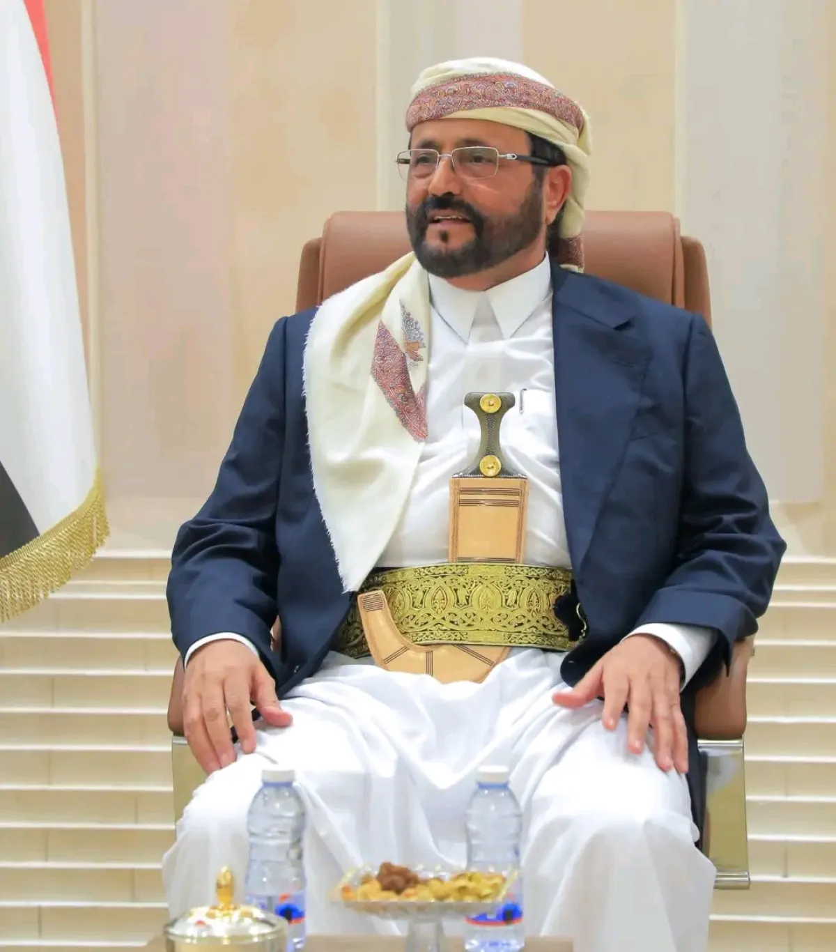 العرادة يعود إلى مأرب عقب المشاركة في تشييع الرئيس السابق هادي