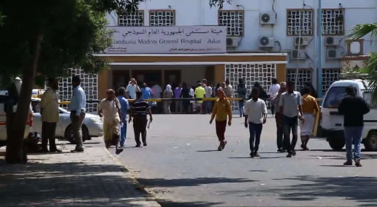 نداء إنساني لإنقاذ شاب يرقد في مستشفى الجمهورية