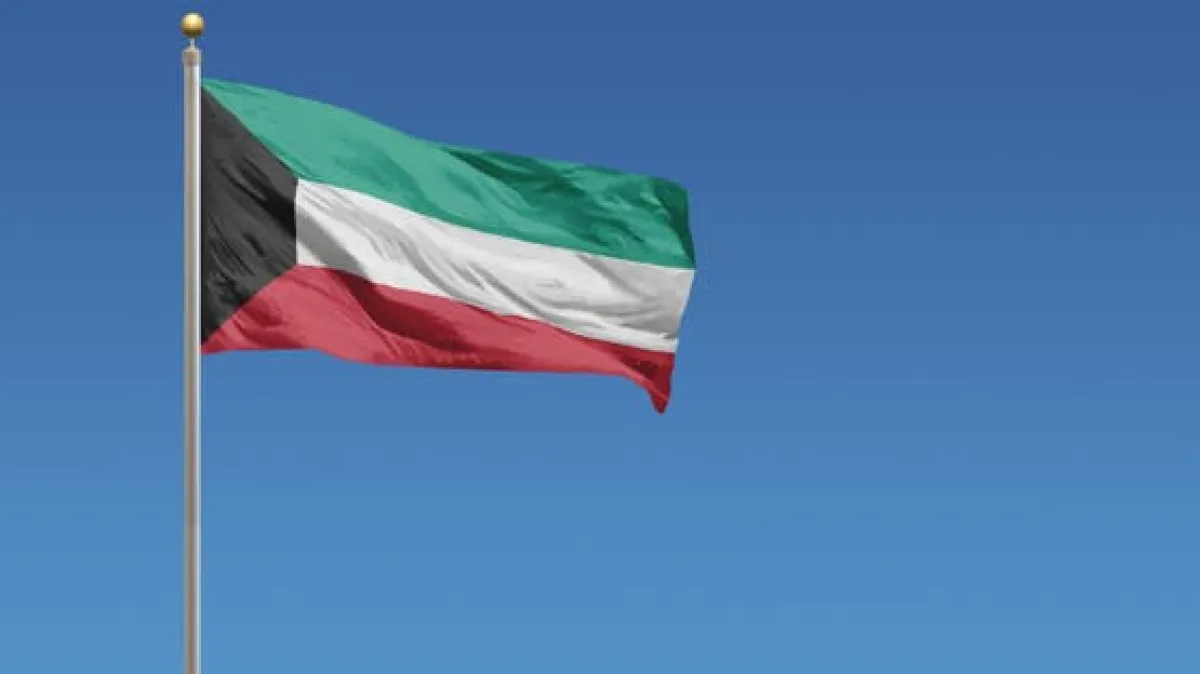 الكويت تتصدى لهجمات صاروخية وطائرات مسيرة معادية